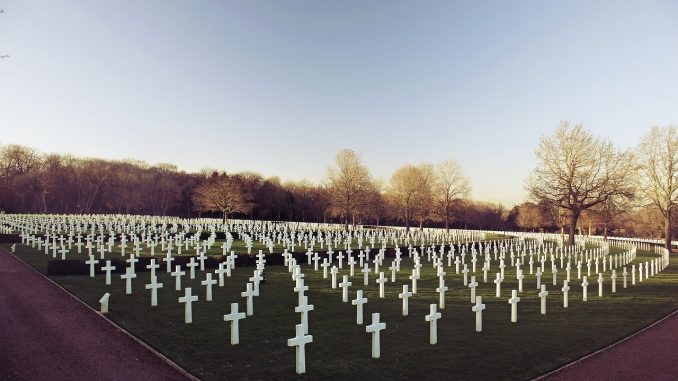 cemetery-690785_1280